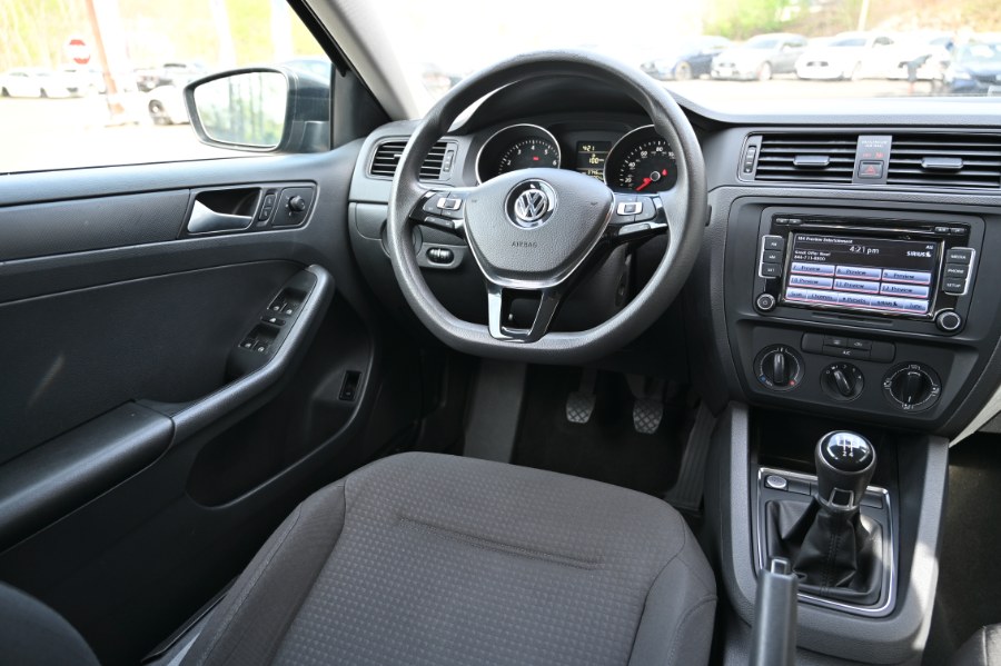 2015 Volkswagen Jetta Sedan 4dr Man 2.0L S w/Technology, available for sale in Waterbury, Connecticut | Highline Car Connection. Waterbury, Connecticut 2015 Volkswagen Jetta Sedan 4dr Man 2.0L S w/Technology, available for sale in Waterbury, Connecticut | Highline Car Connection. Waterbury, Connecticut