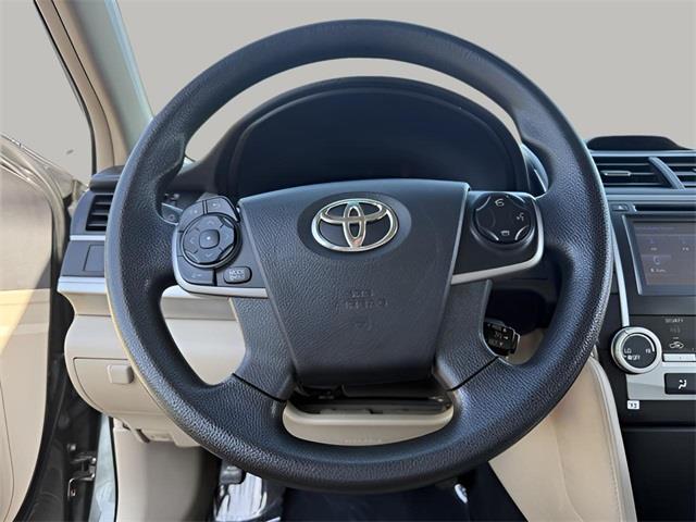 2014 Toyota Camry LE, available for sale in Stratford, Connecticut | Wiz Leasing Inc. Stratford, Connecticut 2014 Toyota Camry LE, available for sale in Stratford, Connecticut | Wiz Leasing Inc. Stratford, Connecticut