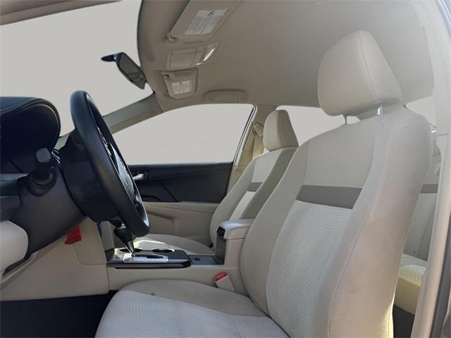 2014 Toyota Camry LE, available for sale in Stratford, Connecticut | Wiz Leasing Inc. Stratford, Connecticut 2014 Toyota Camry LE, available for sale in Stratford, Connecticut | Wiz Leasing Inc. Stratford, Connecticut