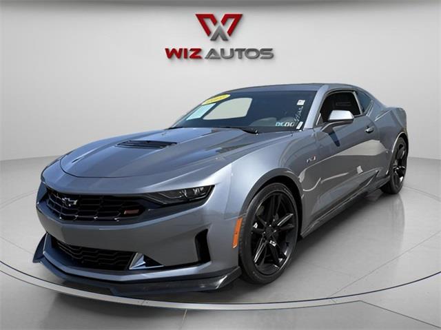 Used 2021 Chevrolet Camaro in Stratford, Connecticut | Wiz Leasing Inc. Stratford, Connecticut