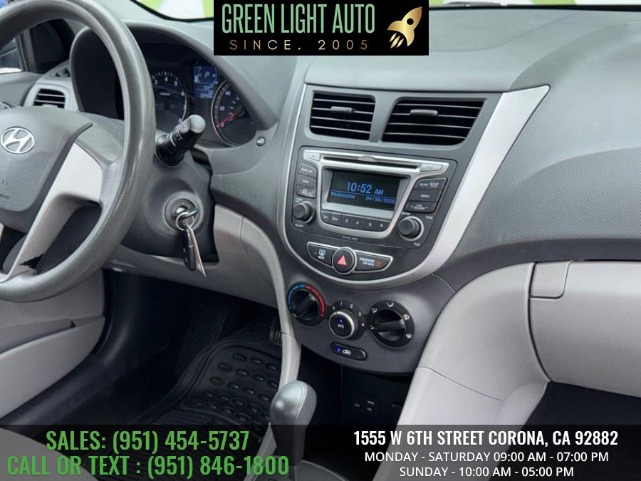2017 Hyundai Accent SE Sedan Auto, available for sale in Corona, California | Green Light Auto. Corona, California 2017 Hyundai Accent SE Sedan Auto, available for sale in Corona, California | Green Light Auto. Corona, California