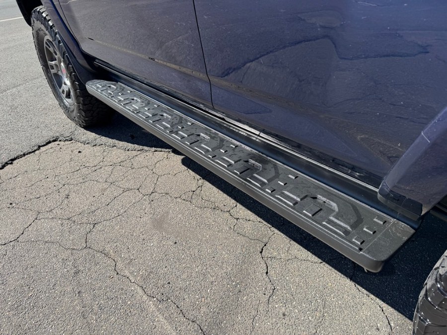 2018 Toyota 4Runner SR5 Premium 4WD (Natl), available for sale in West Springfield, Massachusetts | Union Street Auto Sales. West Springfield, Massachusetts 2018 Toyota 4Runner SR5 Premium 4WD (Natl), available for sale in West Springfield, Massachusetts | Union Street Auto Sales. West Springfield, Massachusetts