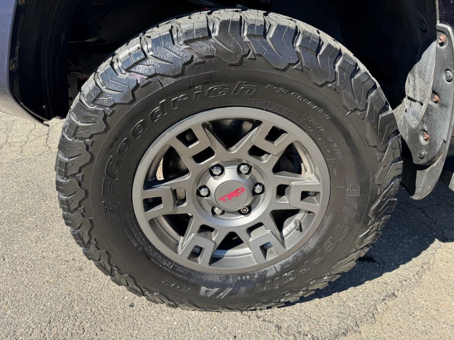 2018 Toyota 4Runner SR5 Premium 4WD (Natl), available for sale in West Springfield, Massachusetts | Union Street Auto Sales. West Springfield, Massachusetts 2018 Toyota 4Runner SR5 Premium 4WD (Natl), available for sale in West Springfield, Massachusetts | Union Street Auto Sales. West Springfield, Massachusetts