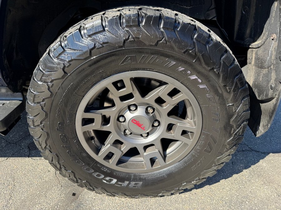 2018 Toyota 4Runner SR5 Premium 4WD (Natl), available for sale in West Springfield, Massachusetts | Union Street Auto Sales. West Springfield, Massachusetts 2018 Toyota 4Runner SR5 Premium 4WD (Natl), available for sale in West Springfield, Massachusetts | Union Street Auto Sales. West Springfield, Massachusetts