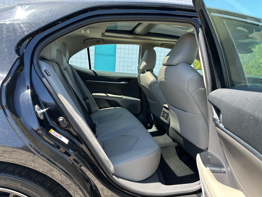 2018 Toyota Camry XSE V6 Auto (Natl), available for sale in Milford, Connecticut | Dealertown Auto Wholesalers. Milford, Connecticut 2018 Toyota Camry XSE V6 Auto (Natl), available for sale in Milford, Connecticut | Dealertown Auto Wholesalers. Milford, Connecticut