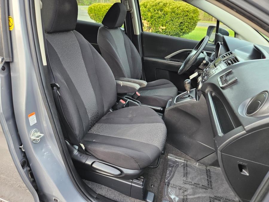2012 Mazda Mazda5 4dr Wgn Auto Sport, available for sale in East Windsor, Connecticut | Toro Auto. East Windsor, Connecticut 2012 Mazda Mazda5 4dr Wgn Auto Sport, available for sale in East Windsor, Connecticut | Toro Auto. East Windsor, Connecticut