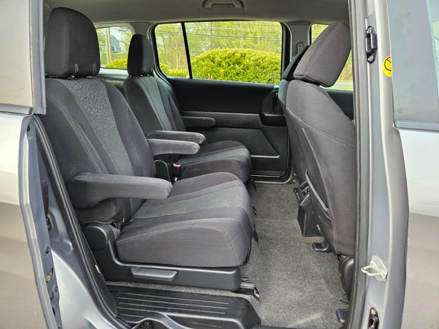 2012 Mazda Mazda5 4dr Wgn Auto Sport, available for sale in East Windsor, Connecticut | Toro Auto. East Windsor, Connecticut 2012 Mazda Mazda5 4dr Wgn Auto Sport, available for sale in East Windsor, Connecticut | Toro Auto. East Windsor, Connecticut