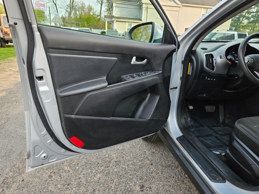 2016 Kia Sportage AWD 4dr LX, available for sale in East Windsor, Connecticut | Toro Auto. East Windsor, Connecticut 2016 Kia Sportage AWD 4dr LX, available for sale in East Windsor, Connecticut | Toro Auto. East Windsor, Connecticut