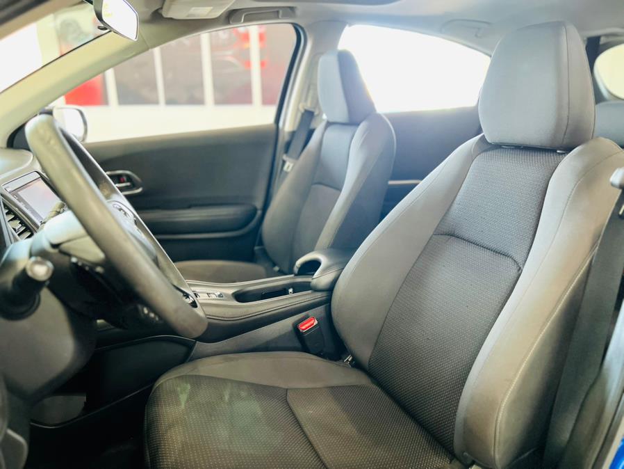 2021 Honda HR-V EX 2WD CVT, available for sale in Franklin Sq, New York | Long Island Auto Center. Franklin Sq, New York 2021 Honda HR-V EX 2WD CVT, available for sale in Franklin Sq, New York | Long Island Auto Center. Franklin Sq, New York