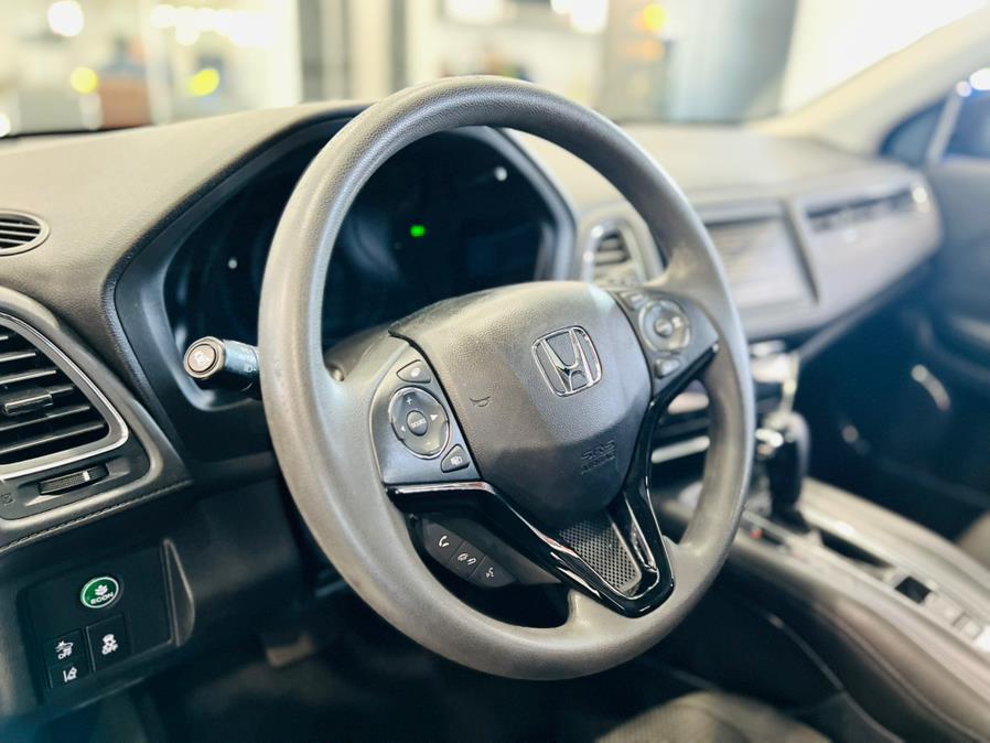 2021 Honda HR-V EX 2WD CVT, available for sale in Franklin Sq, New York | Long Island Auto Center. Franklin Sq, New York 2021 Honda HR-V EX 2WD CVT, available for sale in Franklin Sq, New York | Long Island Auto Center. Franklin Sq, New York