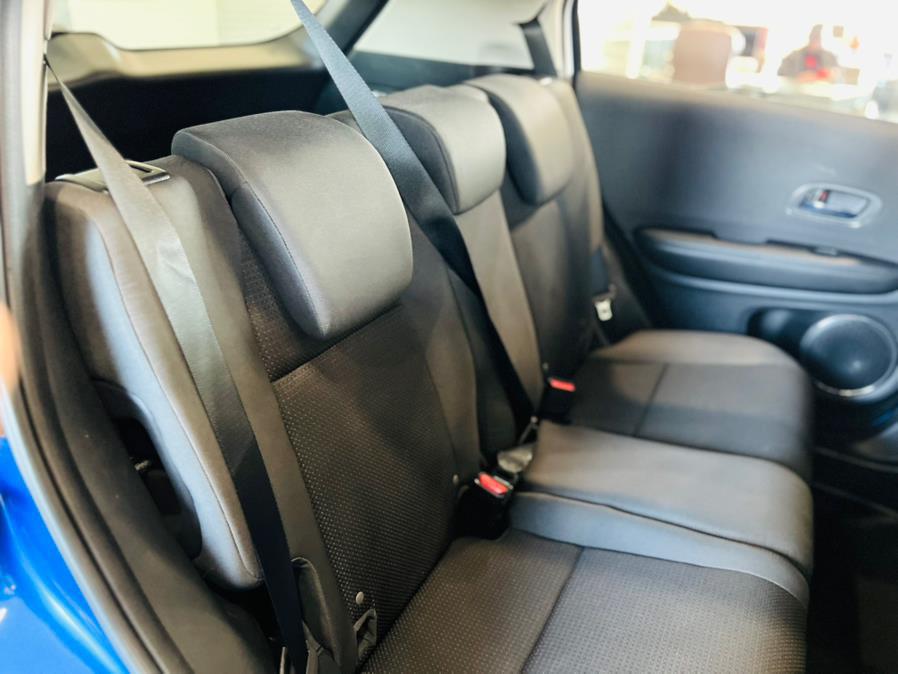 2021 Honda HR-V EX 2WD CVT, available for sale in Franklin Sq, New York | Long Island Auto Center. Franklin Sq, New York 2021 Honda HR-V EX 2WD CVT, available for sale in Franklin Sq, New York | Long Island Auto Center. Franklin Sq, New York