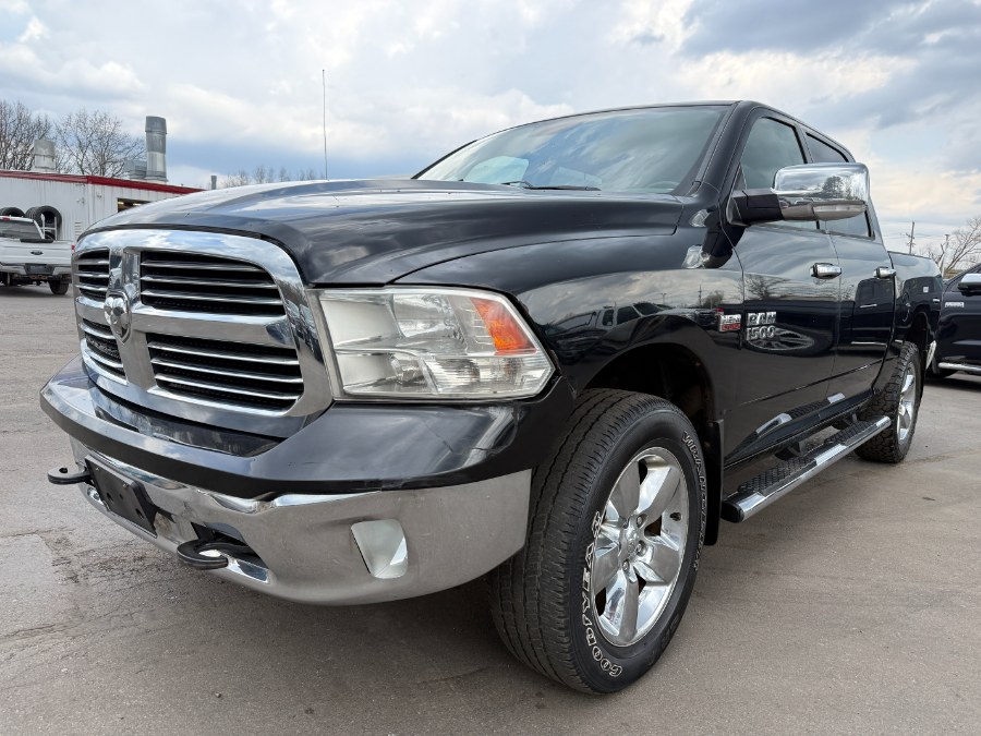 Used 2014 Ram 1500 in Ortonville, Michigan | Marsh Auto Sales LLC. Ortonville, Michigan