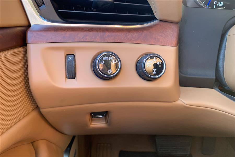 2016 Cadillac Escalade 4WD 4dr Platinum, available for sale in Lindenhurst, New York | Power Motor Group. Lindenhurst, New York 2016 Cadillac Escalade 4WD 4dr Platinum, available for sale in Lindenhurst, New York | Power Motor Group. Lindenhurst, New York