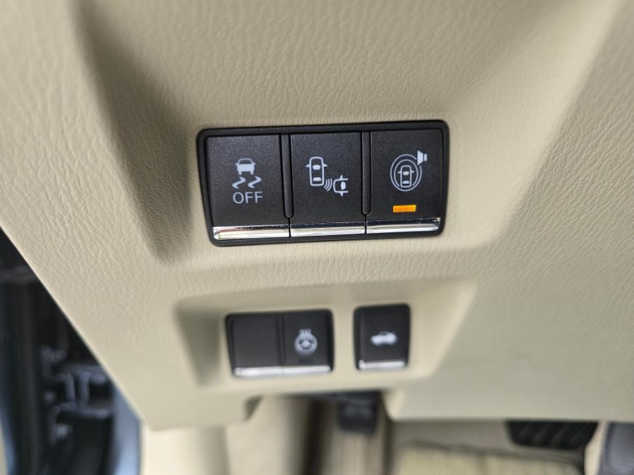 2016 Infiniti Q70 4dr Sdn V6 AWD, available for sale in Springfield, Massachusetts | Fast Lane Auto Sales & Service, Inc. . Springfield, Massachusetts 2016 Infiniti Q70 4dr Sdn V6 AWD, available for sale in Springfield, Massachusetts | Fast Lane Auto Sales & Service, Inc. . Springfield, Massachusetts