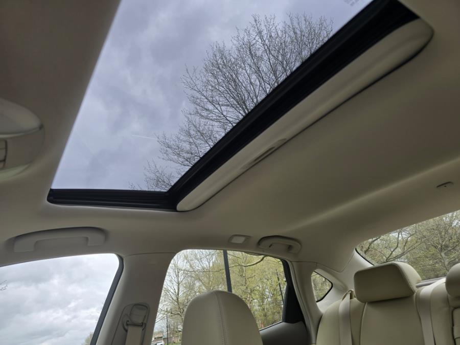 2016 Infiniti Q70 4dr Sdn V6 AWD, available for sale in Springfield, Massachusetts | Fast Lane Auto Sales & Service, Inc. . Springfield, Massachusetts 2016 Infiniti Q70 4dr Sdn V6 AWD, available for sale in Springfield, Massachusetts | Fast Lane Auto Sales & Service, Inc. . Springfield, Massachusetts