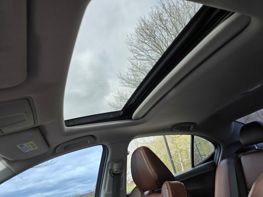 2016 Acura TLX 4dr Sdn FWD V6, available for sale in Springfield, Massachusetts | Fast Lane Auto Sales & Service, Inc. . Springfield, Massachusetts 2016 Acura TLX 4dr Sdn FWD V6, available for sale in Springfield, Massachusetts | Fast Lane Auto Sales & Service, Inc. . Springfield, Massachusetts