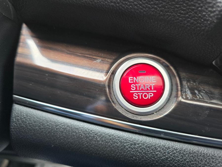 2016 Honda CR-V AWD 5dr EX-L w/Navi, available for sale in Springfield, Massachusetts | Fast Lane Auto Sales & Service, Inc. . Springfield, Massachusetts 2016 Honda CR-V AWD 5dr EX-L w/Navi, available for sale in Springfield, Massachusetts | Fast Lane Auto Sales & Service, Inc. . Springfield, Massachusetts