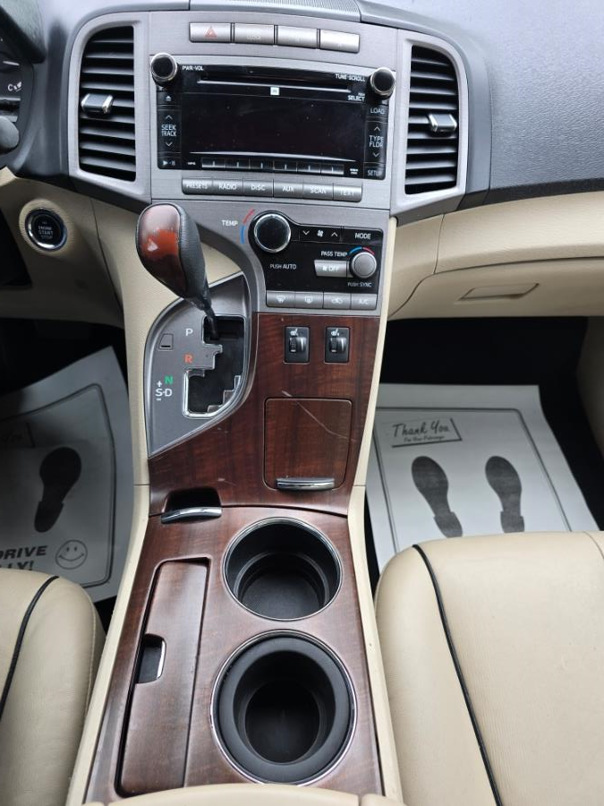 2010 Toyota Venza 4dr Wgn V6 AWD, available for sale in Springfield, Massachusetts | Fast Lane Auto Sales & Service, Inc. . Springfield, Massachusetts 2010 Toyota Venza 4dr Wgn V6 AWD, available for sale in Springfield, Massachusetts | Fast Lane Auto Sales & Service, Inc. . Springfield, Massachusetts