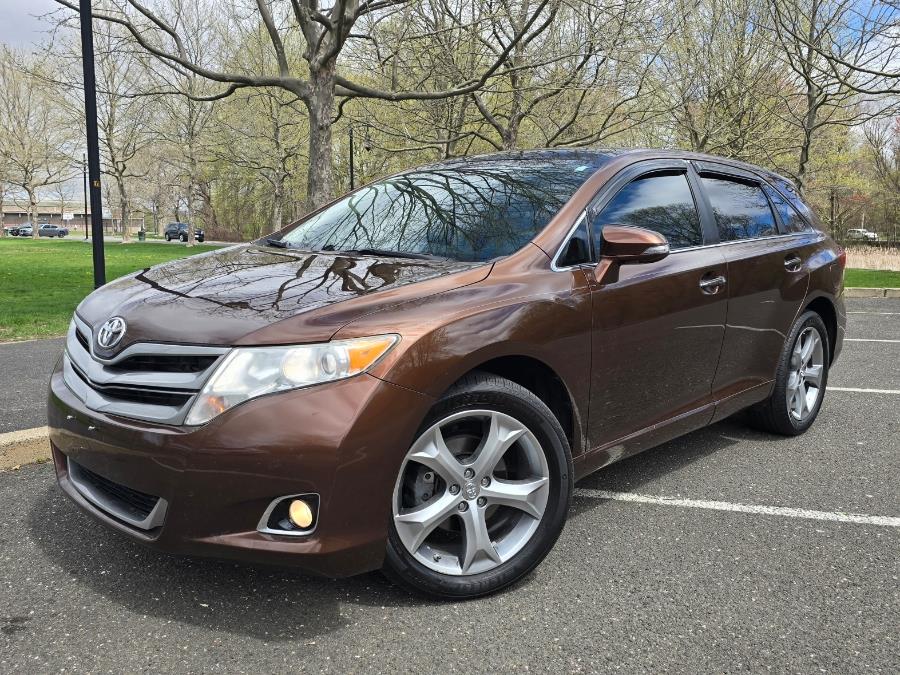 Used 2013 Toyota Venza in Springfield, Massachusetts | Fast Lane Auto Sales & Service, Inc. . Springfield, Massachusetts
