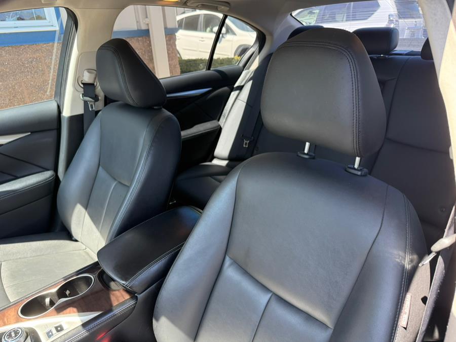2018 INFINITI Q50 3.0t LUXE AWD, available for sale in East Windsor, Connecticut | Century Auto And Truck. East Windsor, Connecticut 2018 INFINITI Q50 3.0t LUXE AWD, available for sale in East Windsor, Connecticut | Century Auto And Truck. East Windsor, Connecticut
