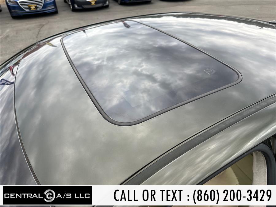 2010 Lexus ES 350 4dr Sdn, available for sale in East Windsor, Connecticut | Central A/S LLC. East Windsor, Connecticut 2010 Lexus ES 350 4dr Sdn, available for sale in East Windsor, Connecticut | Central A/S LLC. East Windsor, Connecticut
