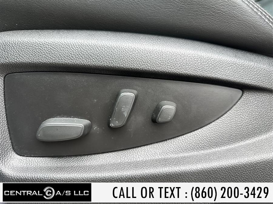 2017 GMC Yukon 4WD 4dr Denali, available for sale in East Windsor, Connecticut | Central A/S LLC. East Windsor, Connecticut 2017 GMC Yukon 4WD 4dr Denali, available for sale in East Windsor, Connecticut | Central A/S LLC. East Windsor, Connecticut