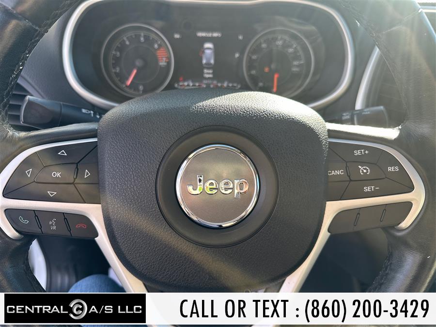 2016 Jeep Cherokee 4WD 4dr Limited, available for sale in East Windsor, Connecticut | Central A/S LLC. East Windsor, Connecticut 2016 Jeep Cherokee 4WD 4dr Limited, available for sale in East Windsor, Connecticut | Central A/S LLC. East Windsor, Connecticut