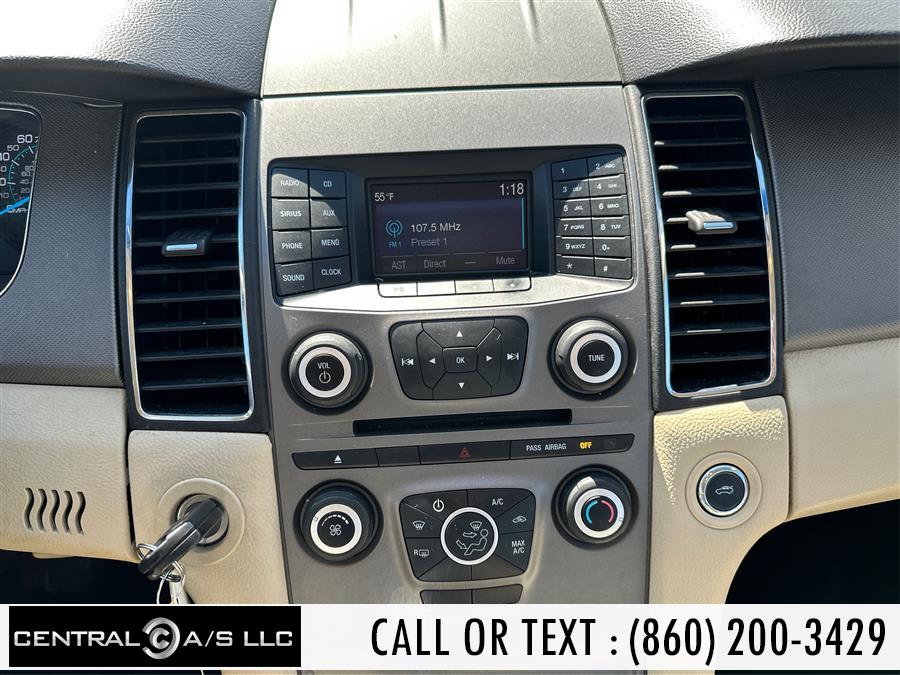 2015 Ford Taurus 4dr Sdn SE FWD, available for sale in East Windsor, Connecticut | Central A/S LLC. East Windsor, Connecticut 2015 Ford Taurus 4dr Sdn SE FWD, available for sale in East Windsor, Connecticut | Central A/S LLC. East Windsor, Connecticut