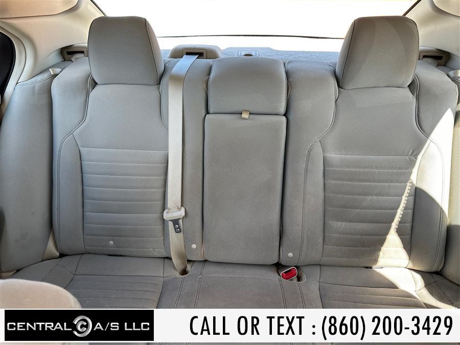 2015 Ford Taurus 4dr Sdn SE FWD, available for sale in East Windsor, Connecticut | Central A/S LLC. East Windsor, Connecticut 2015 Ford Taurus 4dr Sdn SE FWD, available for sale in East Windsor, Connecticut | Central A/S LLC. East Windsor, Connecticut