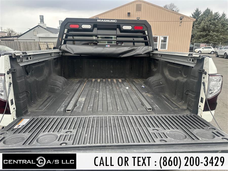 2017 Nissan Titan 4x4 Crew Cab PRO-4X, available for sale in East Windsor, Connecticut | Central A/S LLC. East Windsor, Connecticut 2017 Nissan Titan 4x4 Crew Cab PRO-4X, available for sale in East Windsor, Connecticut | Central A/S LLC. East Windsor, Connecticut