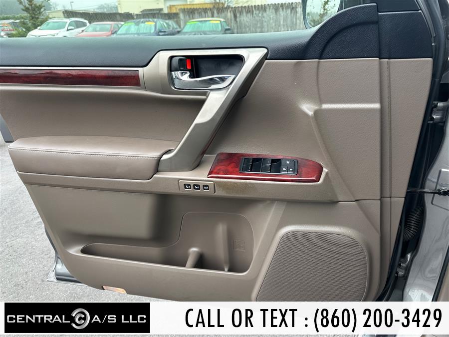 2010 Lexus GX 460 4WD 4dr, available for sale in East Windsor, Connecticut | Central A/S LLC. East Windsor, Connecticut 2010 Lexus GX 460 4WD 4dr, available for sale in East Windsor, Connecticut | Central A/S LLC. East Windsor, Connecticut