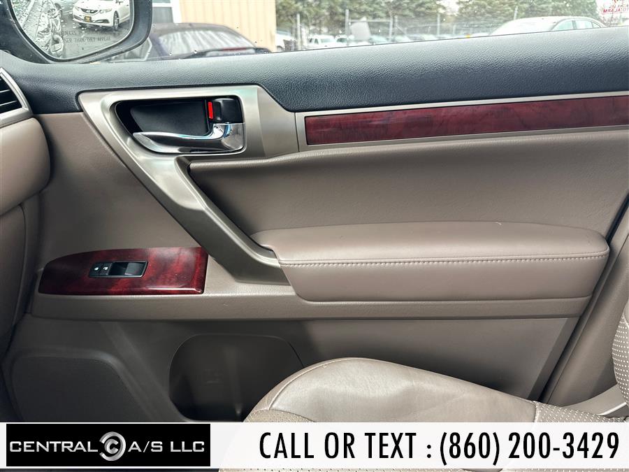 2010 Lexus GX 460 4WD 4dr, available for sale in East Windsor, Connecticut | Central A/S LLC. East Windsor, Connecticut 2010 Lexus GX 460 4WD 4dr, available for sale in East Windsor, Connecticut | Central A/S LLC. East Windsor, Connecticut