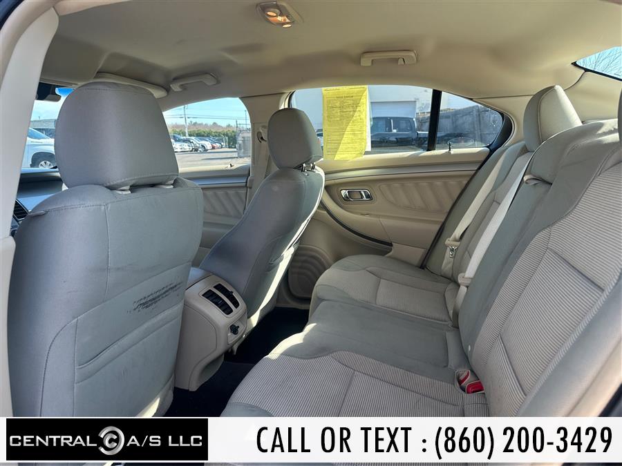 2016 Ford Taurus 4dr Sdn SEL AWD, available for sale in East Windsor, Connecticut | Central A/S LLC. East Windsor, Connecticut 2016 Ford Taurus 4dr Sdn SEL AWD, available for sale in East Windsor, Connecticut | Central A/S LLC. East Windsor, Connecticut