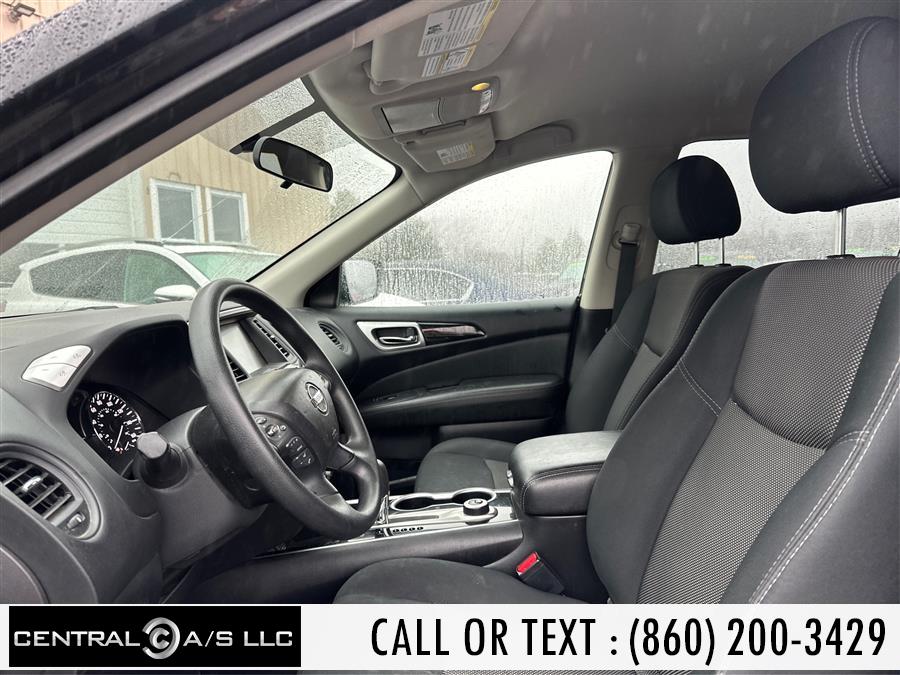 2018 Nissan Pathfinder 4x4 SV, available for sale in East Windsor, Connecticut | Central A/S LLC. East Windsor, Connecticut 2018 Nissan Pathfinder 4x4 SV, available for sale in East Windsor, Connecticut | Central A/S LLC. East Windsor, Connecticut