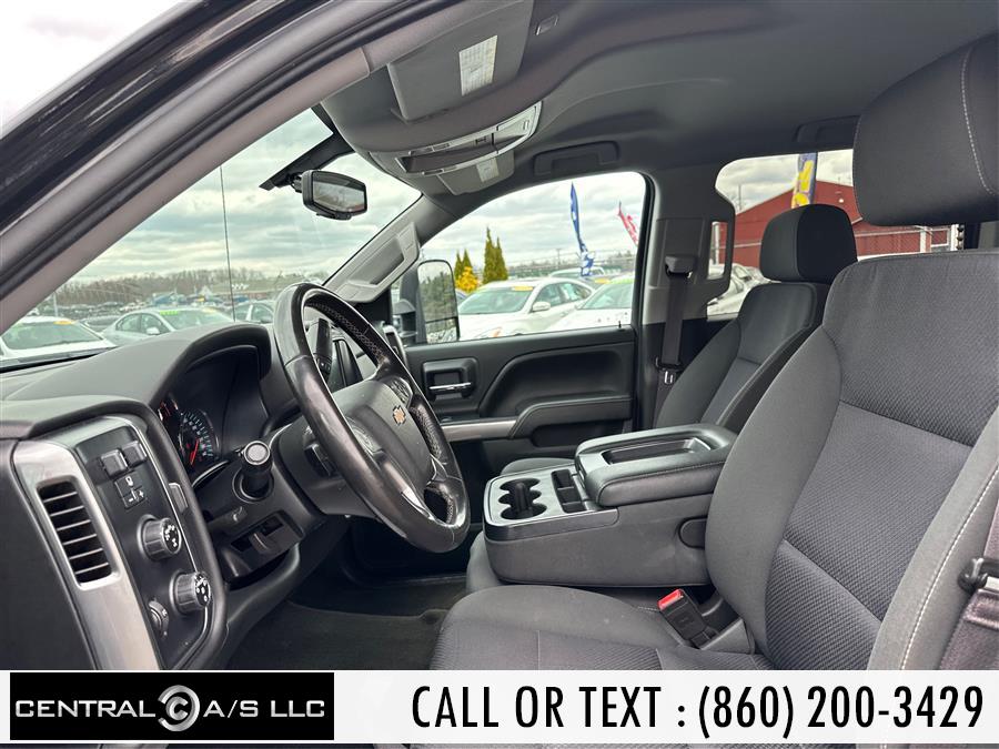 2017 Chevrolet Silverado 1500 4WD Crew Cab 143.5" LT w/2LT, available for sale in East Windsor, Connecticut | Central A/S LLC. East Windsor, Connecticut 2017 Chevrolet Silverado 1500 4WD Crew Cab 143.5" LT w/2LT, available for sale in East Windsor, Connecticut | Central A/S LLC. East Windsor, Connecticut