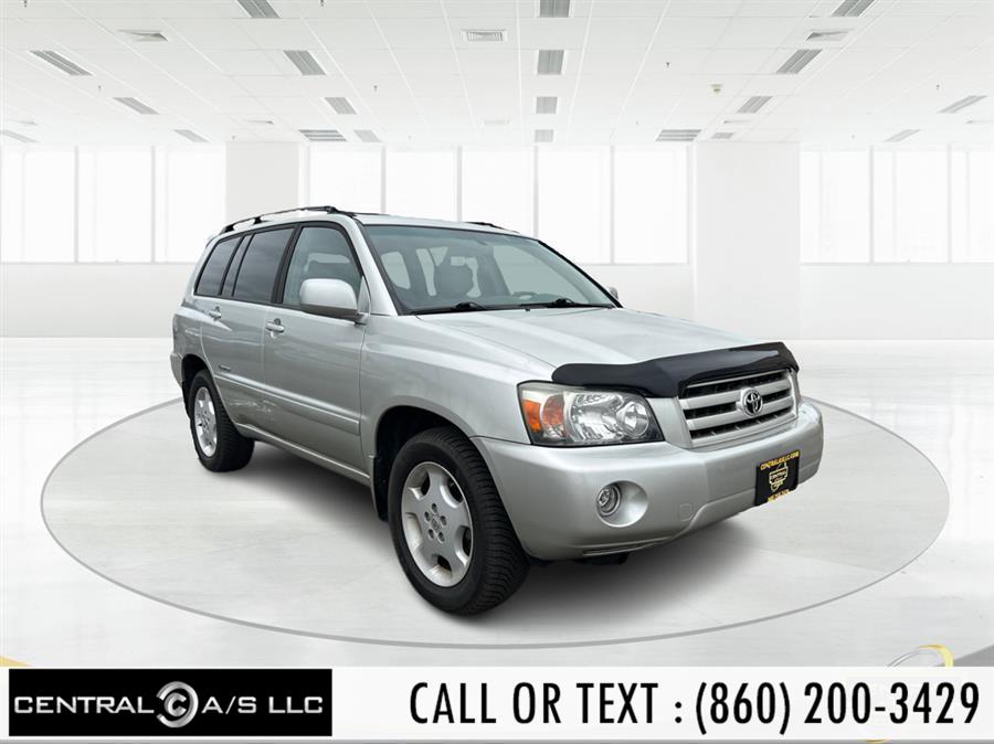 2007 Toyota Highlander 2WD 4dr V6 Sport w/3rd Row (Natl), available for sale in East Windsor, Connecticut | Central A/S LLC. East Windsor, Connecticut 2007 Toyota Highlander 2WD 4dr V6 Sport w/3rd Row (Natl), available for sale in East Windsor, Connecticut | Central A/S LLC. East Windsor, Connecticut