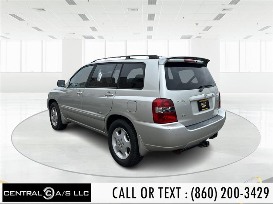 2007 Toyota Highlander 2WD 4dr V6 Sport w/3rd Row (Natl), available for sale in East Windsor, Connecticut | Central A/S LLC. East Windsor, Connecticut 2007 Toyota Highlander 2WD 4dr V6 Sport w/3rd Row (Natl), available for sale in East Windsor, Connecticut | Central A/S LLC. East Windsor, Connecticut