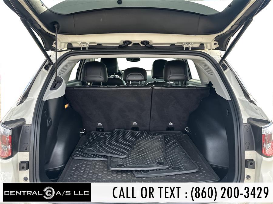 2018 Jeep Compass Latitude 4x4, available for sale in East Windsor, Connecticut | Central A/S LLC. East Windsor, Connecticut 2018 Jeep Compass Latitude 4x4, available for sale in East Windsor, Connecticut | Central A/S LLC. East Windsor, Connecticut