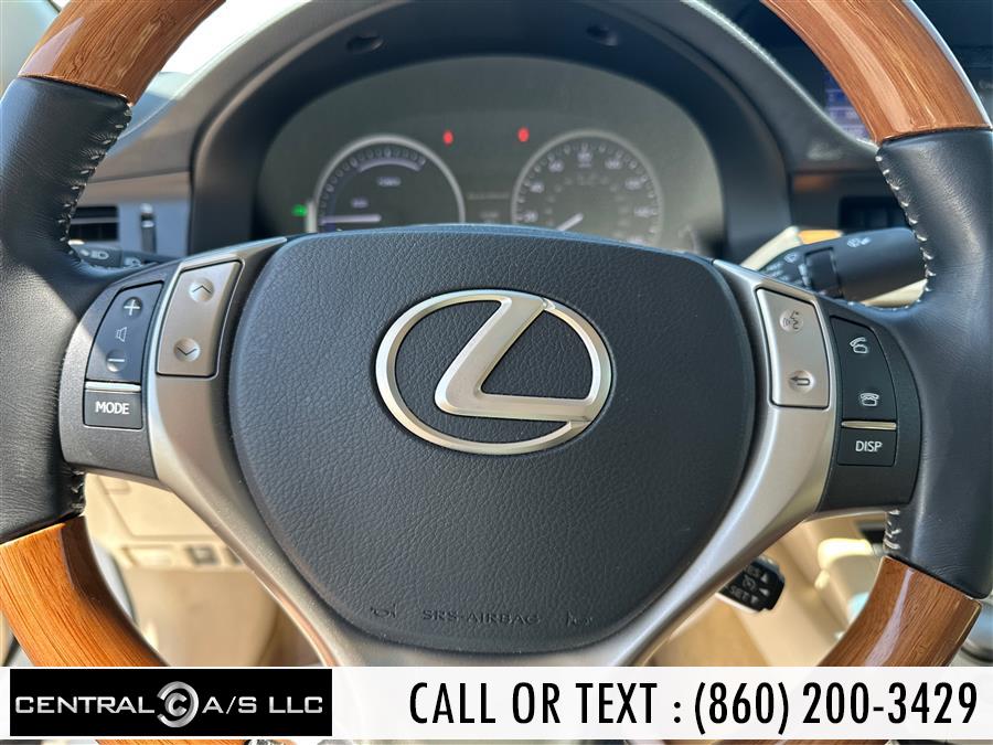 2013 Lexus ES 300h 4dr Sdn Hybrid, available for sale in East Windsor, Connecticut | Central A/S LLC. East Windsor, Connecticut 2013 Lexus ES 300h 4dr Sdn Hybrid, available for sale in East Windsor, Connecticut | Central A/S LLC. East Windsor, Connecticut