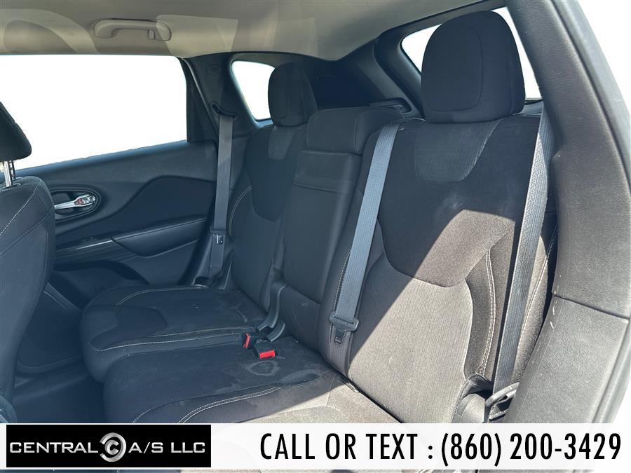 2015 Jeep Cherokee 4WD 4dr Latitude, available for sale in East Windsor, Connecticut | Central A/S LLC. East Windsor, Connecticut 2015 Jeep Cherokee 4WD 4dr Latitude, available for sale in East Windsor, Connecticut | Central A/S LLC. East Windsor, Connecticut