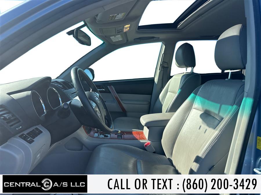 2010 Toyota Highlander 4WD 4dr V6 Limited, available for sale in East Windsor, Connecticut | Central A/S LLC. East Windsor, Connecticut 2010 Toyota Highlander 4WD 4dr V6 Limited, available for sale in East Windsor, Connecticut | Central A/S LLC. East Windsor, Connecticut