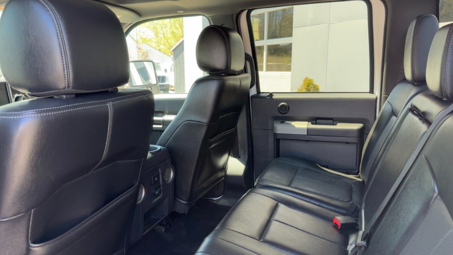 2014 Ford Super Duty F-350 SRW 4WD Crew Cab 156" Lariat, available for sale in Waterbury, Connecticut | West End Automotive Center. Waterbury, Connecticut 2014 Ford Super Duty F-350 SRW 4WD Crew Cab 156" Lariat, available for sale in Waterbury, Connecticut | West End Automotive Center. Waterbury, Connecticut