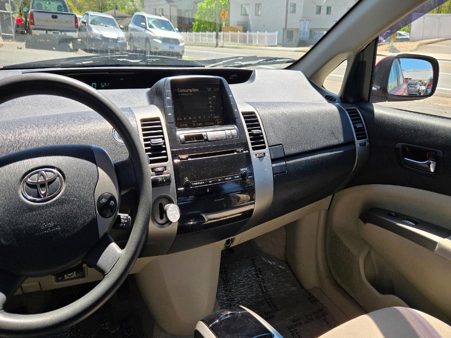 2009 Toyota Prius 5dr HB (GS), available for sale in West Haven, Connecticut | Uzun Auto. West Haven, Connecticut 2009 Toyota Prius 5dr HB (GS), available for sale in West Haven, Connecticut | Uzun Auto. West Haven, Connecticut