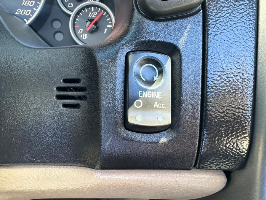 2007 Chevrolet Corvette 2dr Conv, available for sale in South Windsor, Connecticut | Mike And Tony Auto Sales, Inc. South Windsor, Connecticut 2007 Chevrolet Corvette 2dr Conv, available for sale in South Windsor, Connecticut | Mike And Tony Auto Sales, Inc. South Windsor, Connecticut