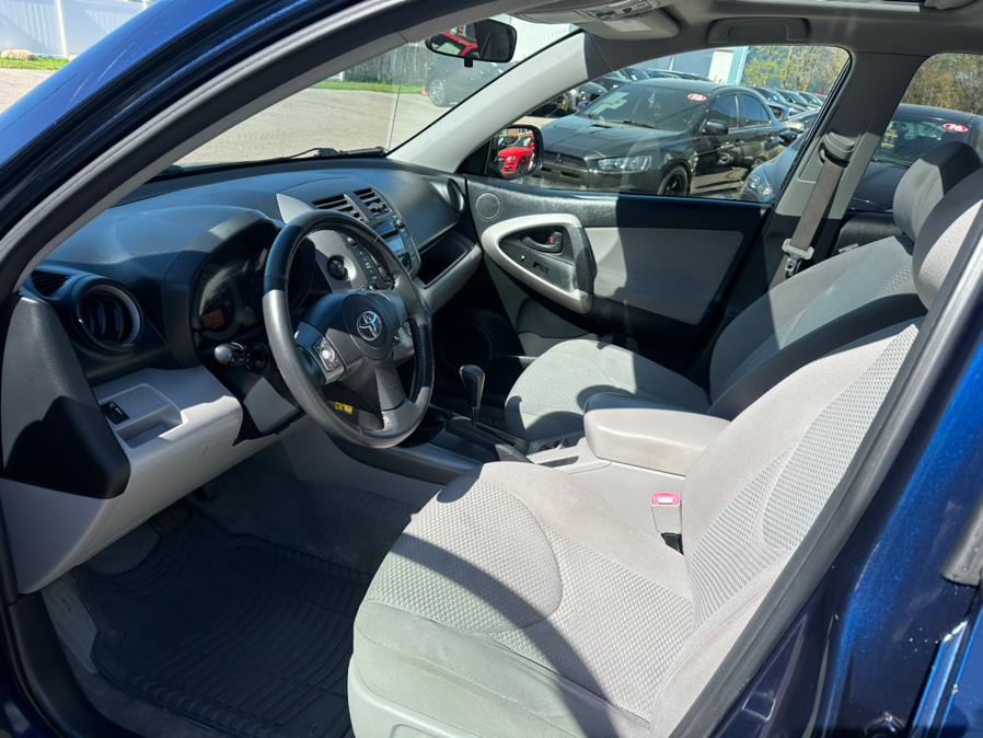 2007 Toyota RAV4 4WD 4dr 4-cyl Limited (Natl), available for sale in South Windsor, Connecticut | Mike And Tony Auto Sales, Inc. South Windsor, Connecticut 2007 Toyota RAV4 4WD 4dr 4-cyl Limited (Natl), available for sale in South Windsor, Connecticut | Mike And Tony Auto Sales, Inc. South Windsor, Connecticut