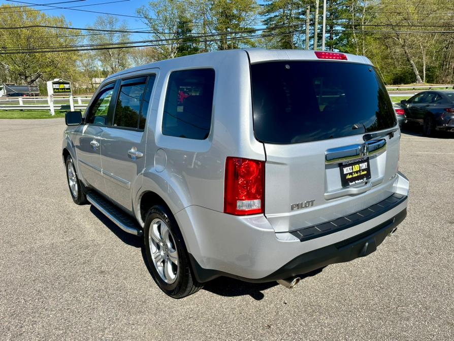 2013 Honda Pilot 4WD 4dr EX-L w/Navi, available for sale in South Windsor, Connecticut | Mike And Tony Auto Sales, Inc. South Windsor, Connecticut 2013 Honda Pilot 4WD 4dr EX-L w/Navi, available for sale in South Windsor, Connecticut | Mike And Tony Auto Sales, Inc. South Windsor, Connecticut
