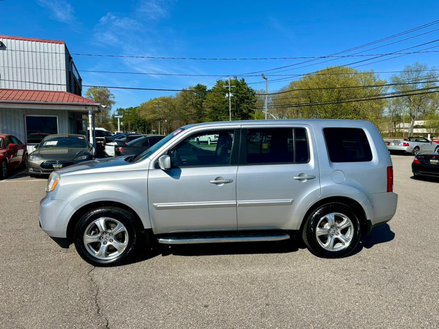 2013 Honda Pilot 4WD 4dr EX-L w/Navi, available for sale in South Windsor, Connecticut | Mike And Tony Auto Sales, Inc. South Windsor, Connecticut 2013 Honda Pilot 4WD 4dr EX-L w/Navi, available for sale in South Windsor, Connecticut | Mike And Tony Auto Sales, Inc. South Windsor, Connecticut