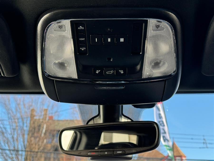 2019 Jeep Grand Cherokee Limited X 4x4, available for sale in Newark , New Jersey | Champion Used Auto Sales 2. Newark , New Jersey 2019 Jeep Grand Cherokee Limited X 4x4, available for sale in Newark , New Jersey | Champion Used Auto Sales 2. Newark , New Jersey