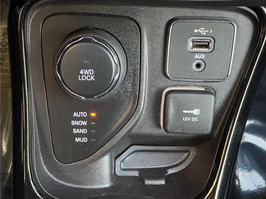 2021 Jeep Compass Limited 4x4, available for sale in Newark , New Jersey | Champion Used Auto Sales 2. Newark , New Jersey 2021 Jeep Compass Limited 4x4, available for sale in Newark , New Jersey | Champion Used Auto Sales 2. Newark , New Jersey