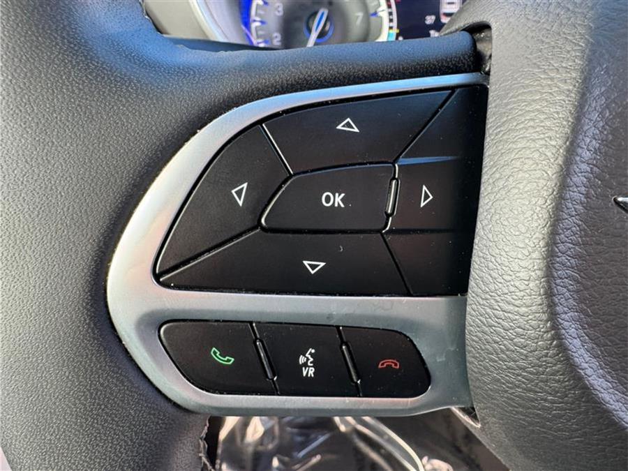 2023 Chrysler Pacifica Touring L FWD, available for sale in Newark , New Jersey | Champion Used Auto Sales 2. Newark , New Jersey 2023 Chrysler Pacifica Touring L FWD, available for sale in Newark , New Jersey | Champion Used Auto Sales 2. Newark , New Jersey